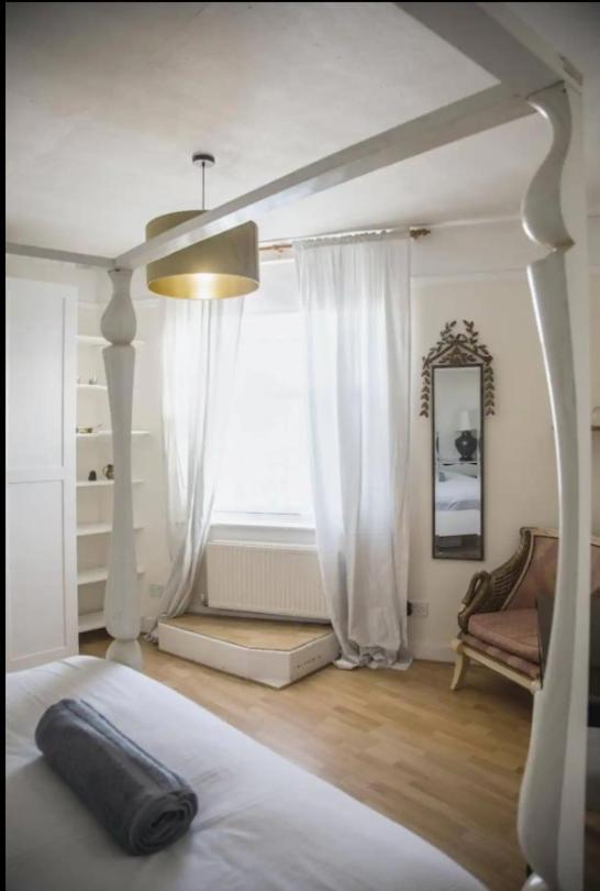Falmouth Townhouse With Panoramic Sea View Terrace Εξωτερικό φωτογραφία
