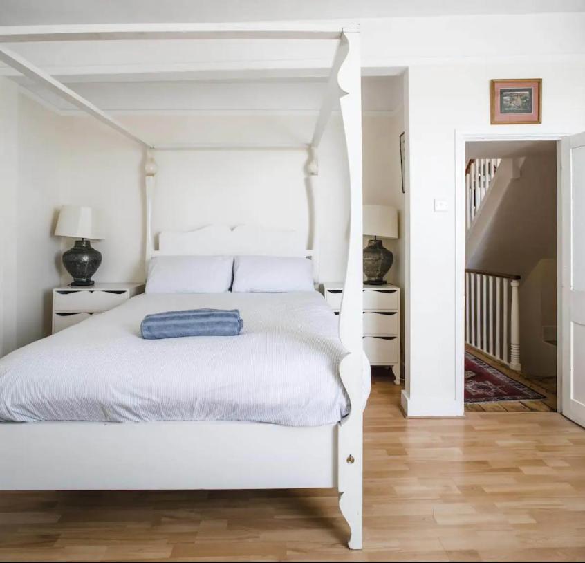 Falmouth Townhouse With Panoramic Sea View Terrace Εξωτερικό φωτογραφία